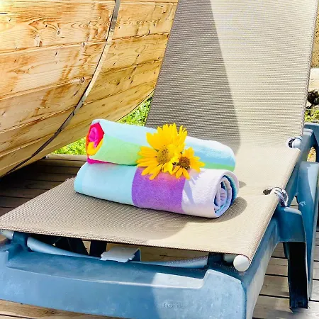 Amani Con Jacuzzi Climatizado Y Piscina * Buzanada