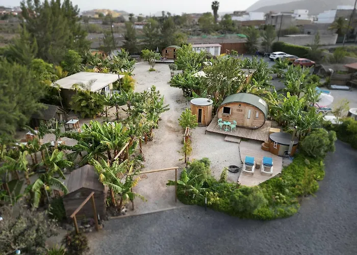 Amani Con Jacuzzi Climatizado Y Piscina Buzanada