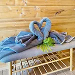 아파트 Amani Con Jacuzzi Climatizado Y Piscina *