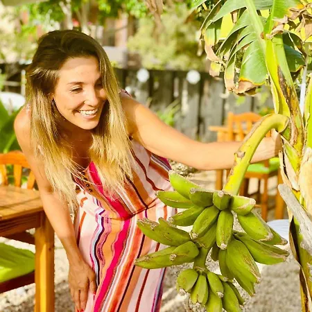 Amani Con Jacuzzi Climatizado Y Piscina *