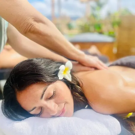 Апартаменты Amani Con Jacuzzi Climatizado Y Piscina Бусанада