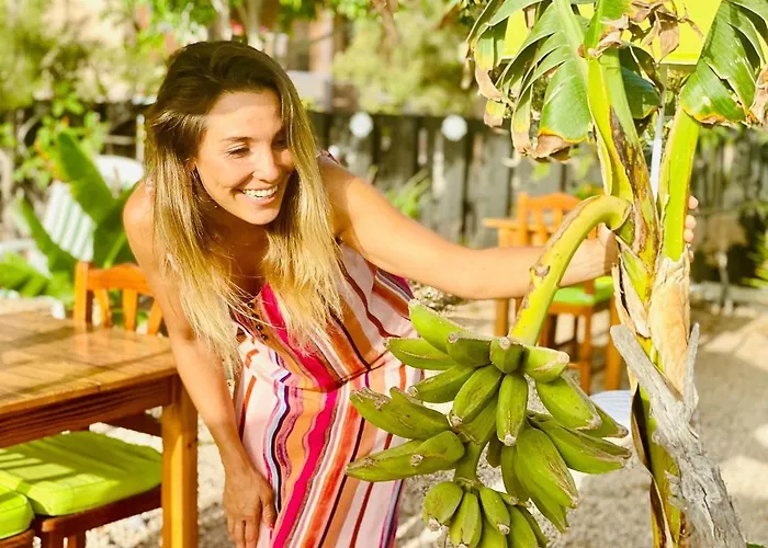 Amani Con Jacuzzi Climatizado Y Piscina *