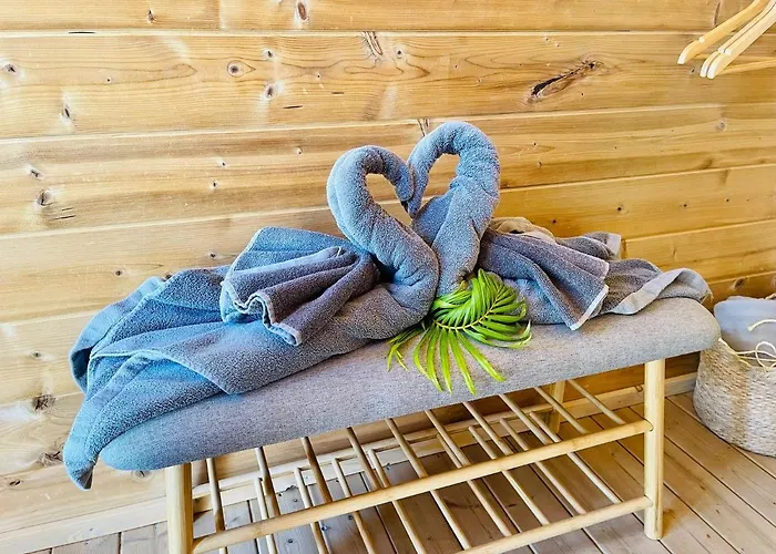 아파트 Amani Con Jacuzzi Climatizado Y Piscina *