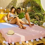 Lejlighed Amani Con Jacuzzi Climatizado Y Piscina Buzanada